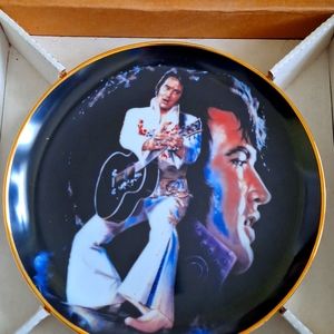 Elvis Plate